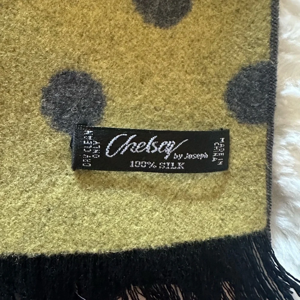💯 Silk Chelsey by Joseph scarf